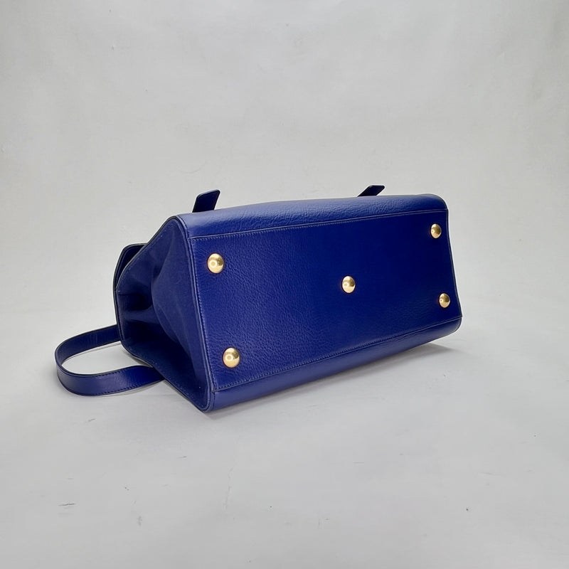 Muse Two Medium Top handle bag in Calfskin, Gold Hardware