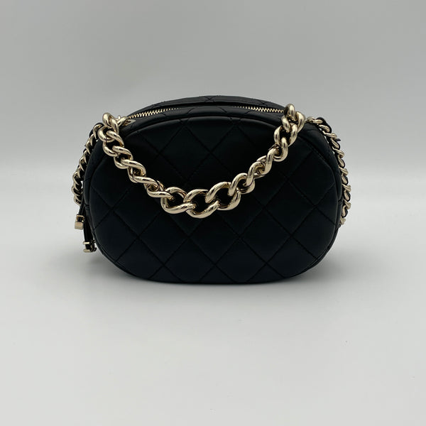CC Quilted Round Crossbody bag in Lambskin, Gold Hardware