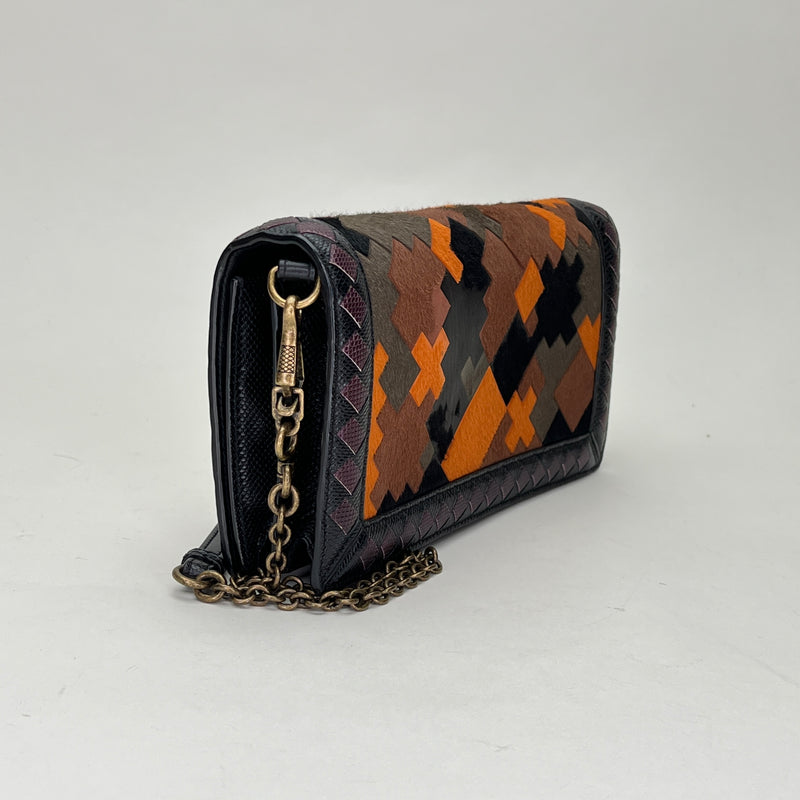 Flap Wallet on chain in Natural Fur, Brushed Gold Hardware