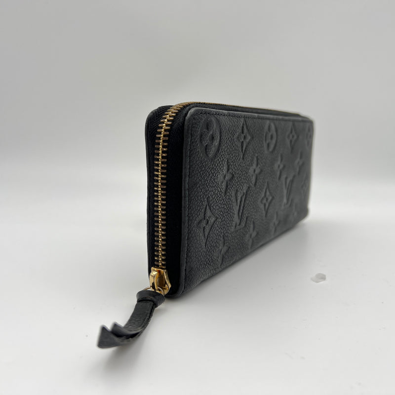 Zippy Long Black Wallet in Monogram Empreinte Leather, Gold hardware