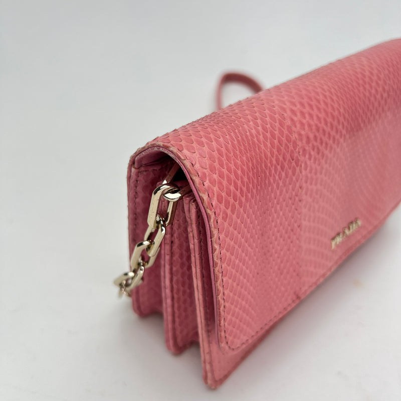 Flap Shoulder bag in Python leather, Gold Hardware