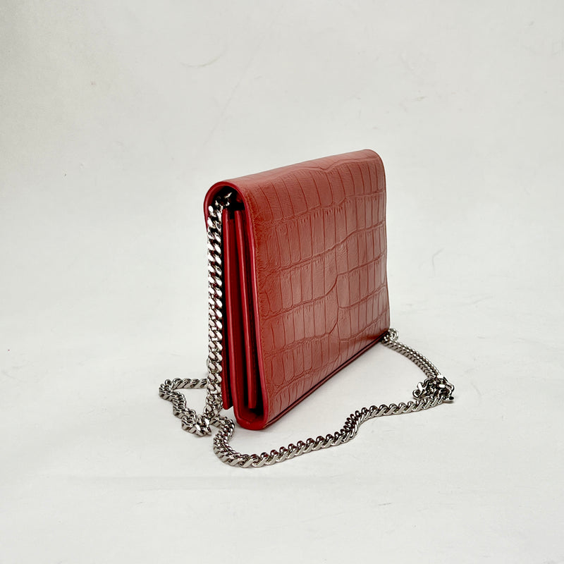 Kate Wallet on chain in Crocodile Embossed Calfskin, Gold Hardware