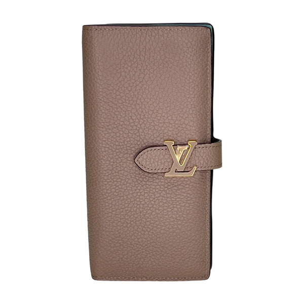 LV Vertical Capucines Wallet in Taurillon leather, Gold Hardware