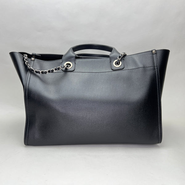 Deauville Shopping Tote Large Tote bag in Caviar leather, Silver Hardware