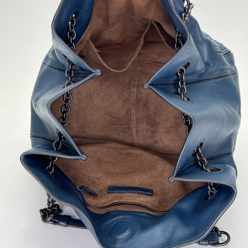 Intrecciato Accordion Bag Small Top handle bag in Intrecciato leather, Gunmetal Hardware
