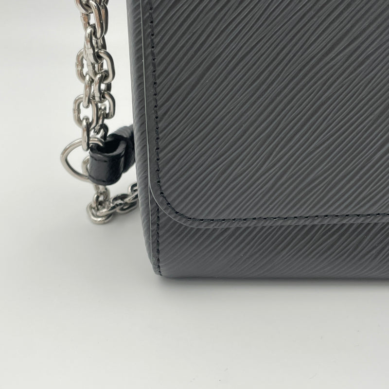 Twist MM Crossbody bag in Epi leather, Silver Hardware