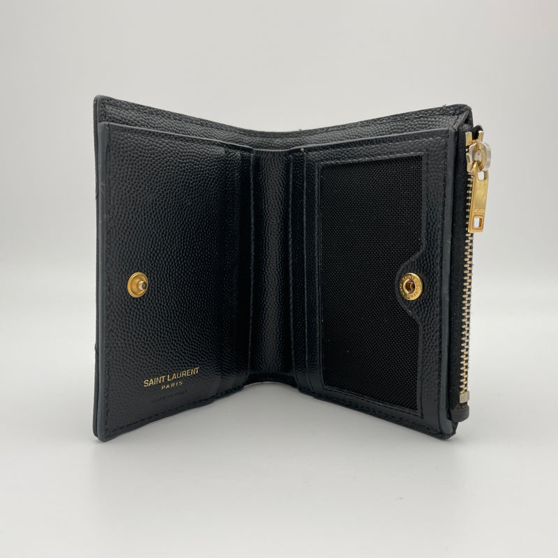 Cassandre Compact Fold Wallet in Caviar leather, Gold Hardware
