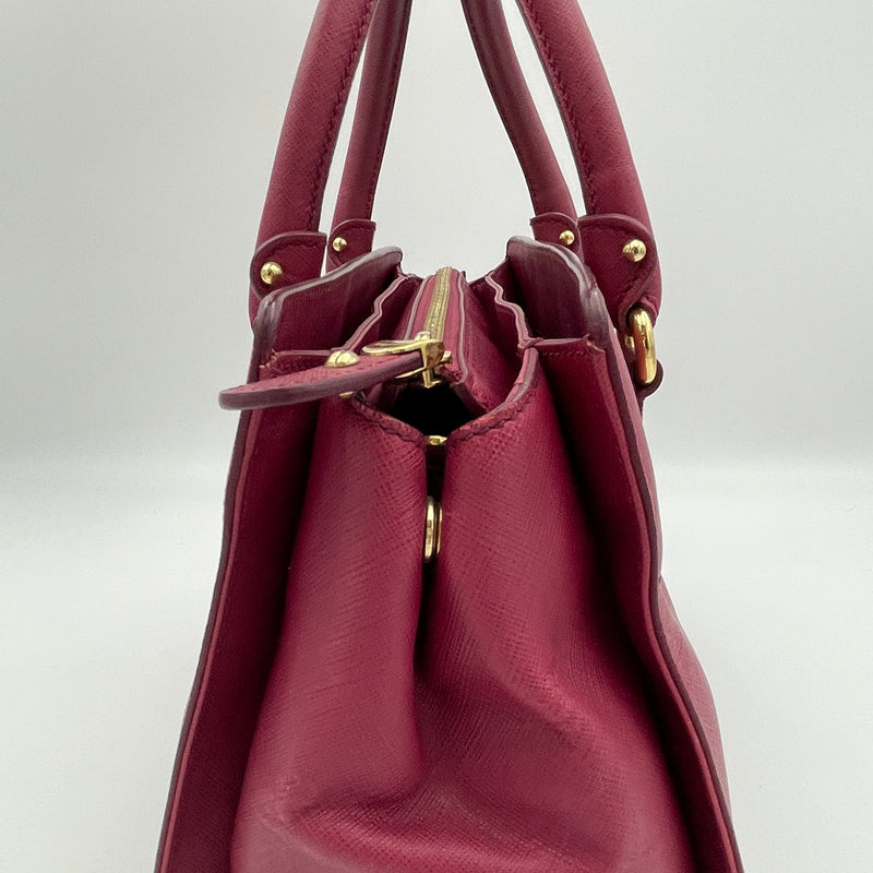 Gancini Top handle bag in Saffiano leather, Gold Hardware
