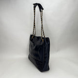 Vintage Quilted Chain Tote bag in Lambskin, Gold Hardware