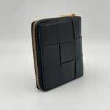 Zipped Wallet in Lambskin, Gold Hardware