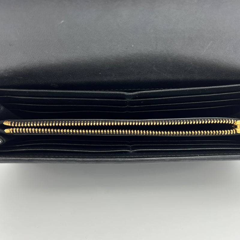 Matelasse Long Wallet in Lambskin, Gold Hardware