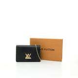 Twist Wallet on chain in Epi leather, Gold Hardware
