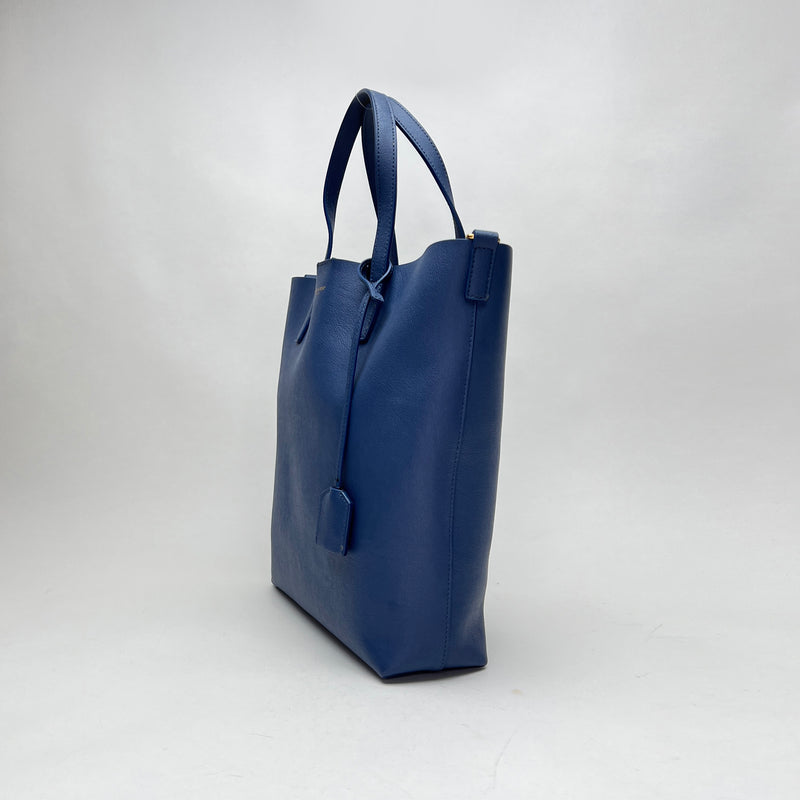 North South Tote bag in Calfskin, Gold Hardware