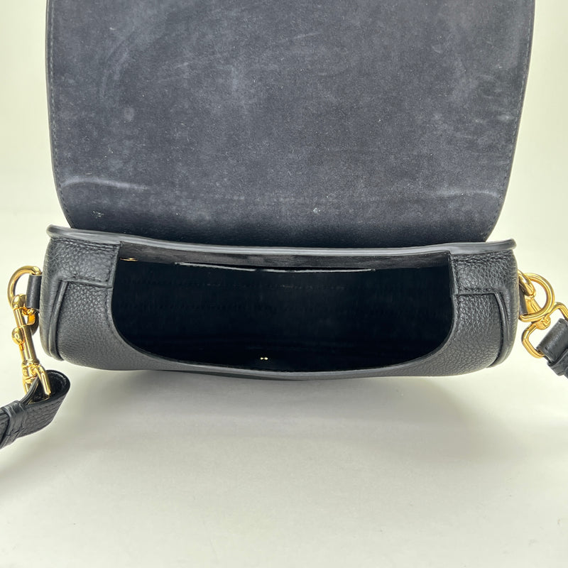 Bobby Medium Shoulder bag in Calfskin, Gold Hardware