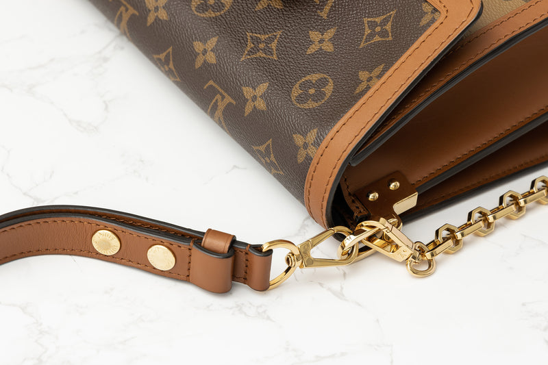 Louis Vuitton, a 'Hobo Dauphine MM' monogramcanvas handbag, 2020. -  Bukowskis