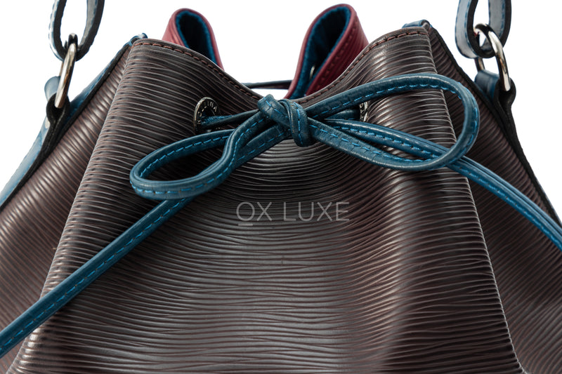 Louis Vuitton EPI Two-Color Noe